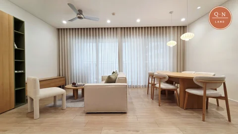 The Infiniti 130 m²、3间卧室公寓，位于 P. Tân Mỹ
