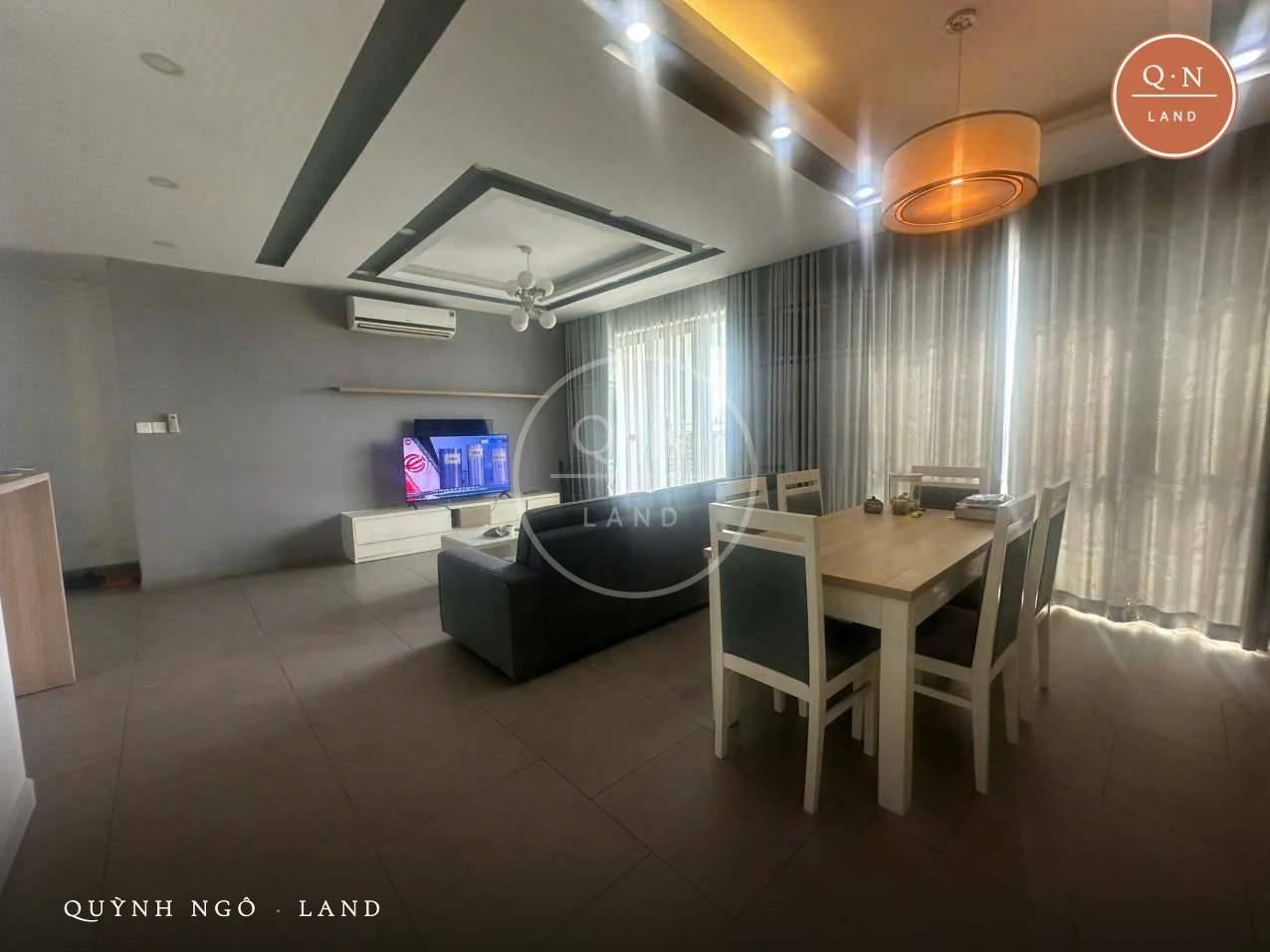 Căn hộ Riviera Point 3PN 121 m² giá 30 triệu VNĐ