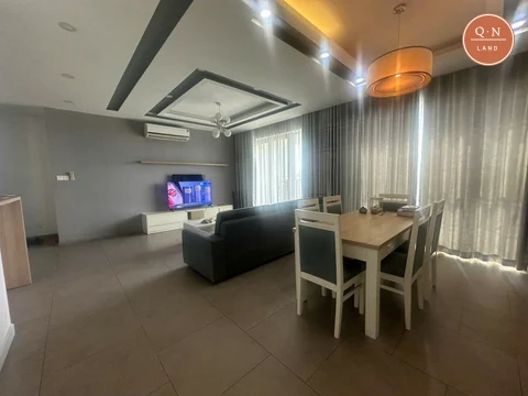 Căn hộ Riviera Point 3PN 121 m² giá 30 triệu VNĐ
